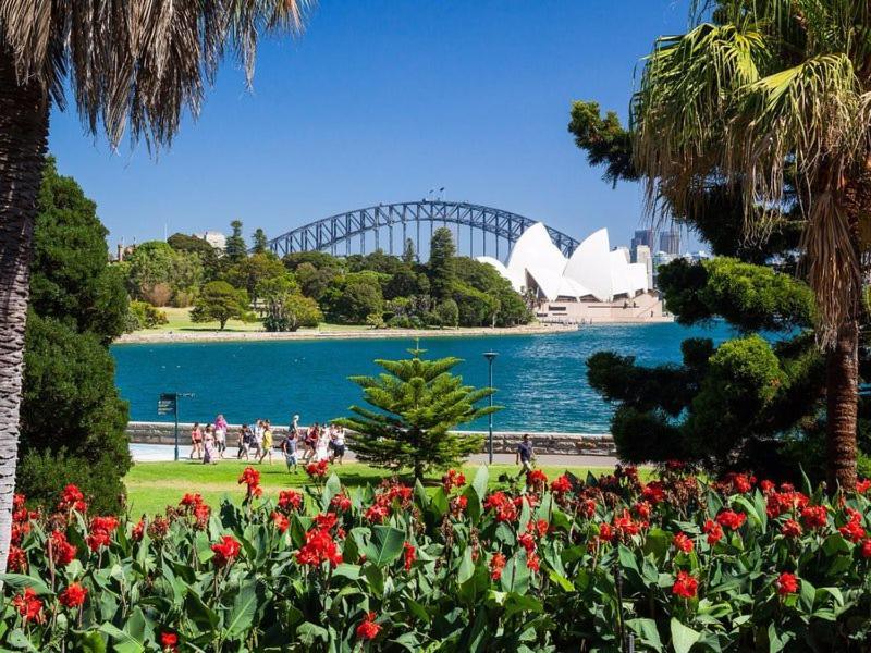 Guest house Rockdale Plaza With Bay View Sydney