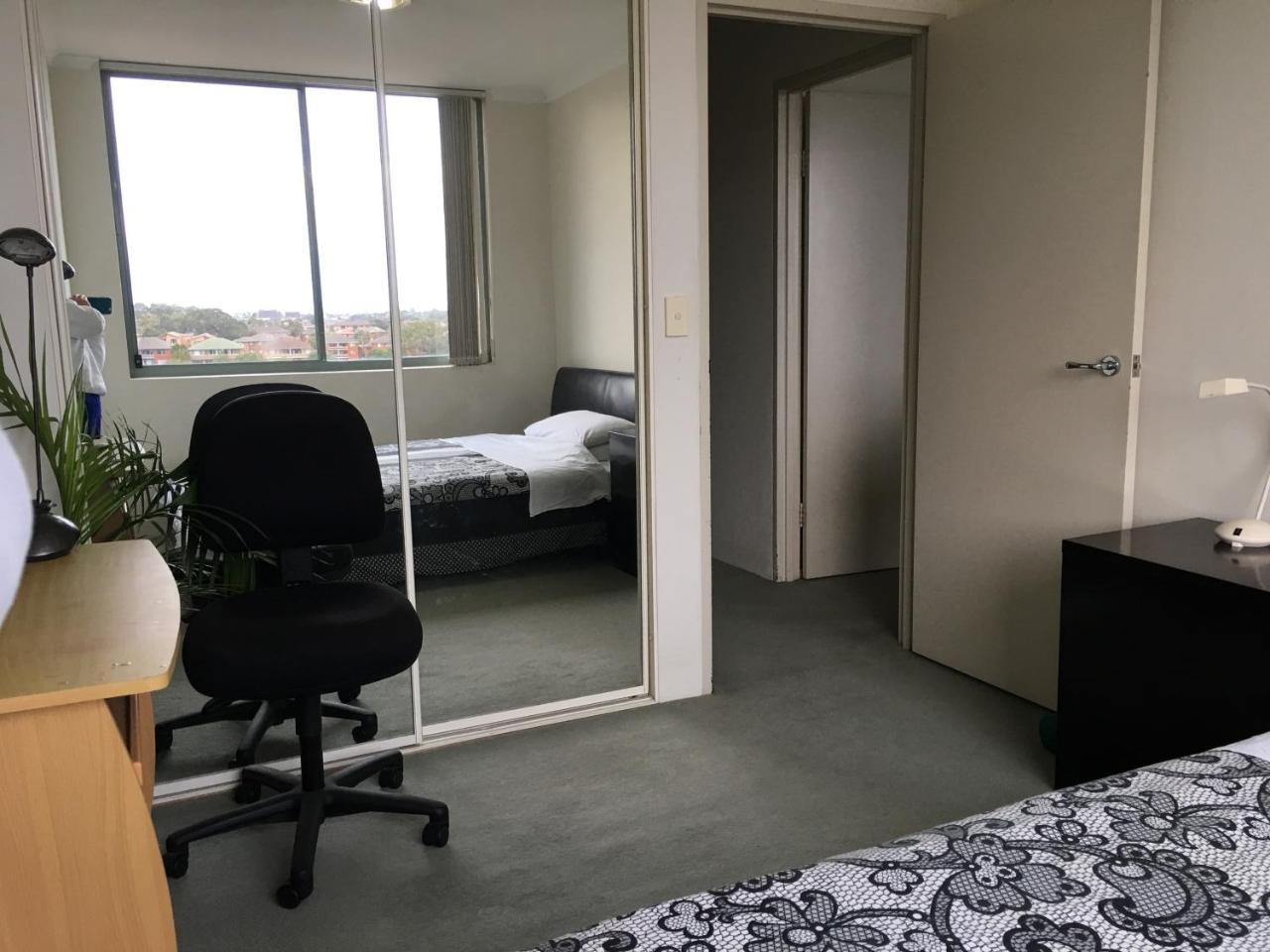Guest house Rockdale Plaza With Bay View
